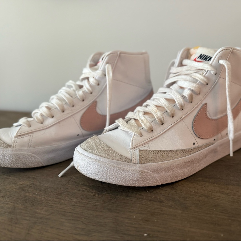 Nike White and Pink High-Too Sneakers Classic Design